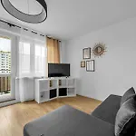 Mokotow Modzelewskiego Modern By Bookinghost 公寓
