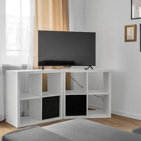 Mokotow Modzelewskiego Modern By Bookinghost * Varšava