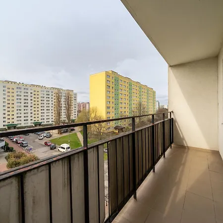 Mokotow Modzelewskiego Modern By Bookinghost Varšava