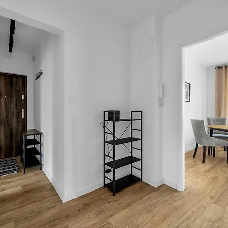 Mokotow Modzelewskiego Modern By Bookinghost *