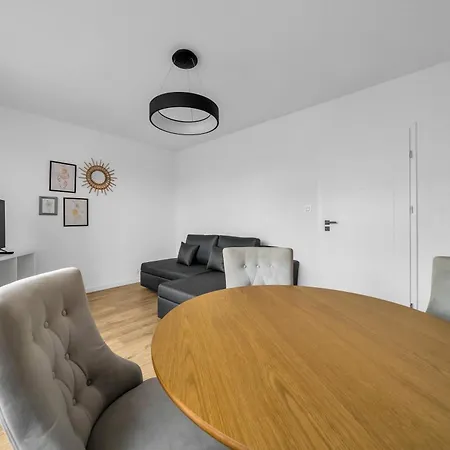 Mokotow Modzelewskiego Modern By Bookinghost Apartmán