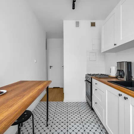 Mokotow Modzelewskiego Modern By Bookinghost Apartmán *