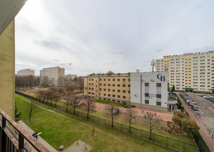 Mokotow Modzelewskiego Modern By Bookinghost *