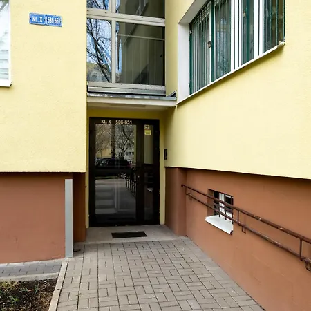 Mokotow Modzelewskiego Modern By Bookinghost