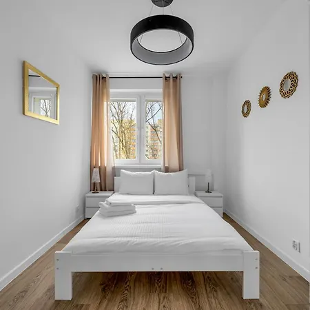 Mokotow Modzelewskiego Modern By Bookinghost * Warsaw